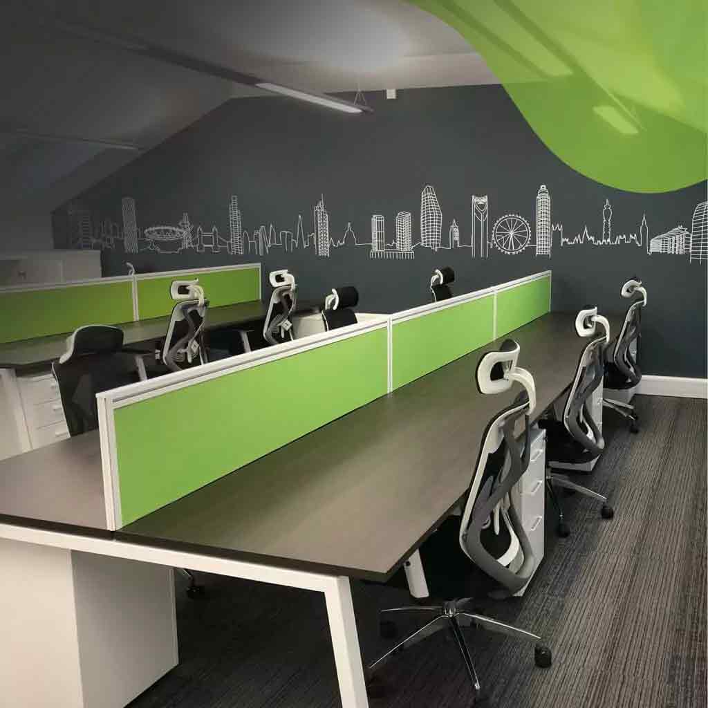 office-furniture-UAE