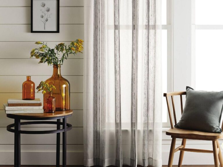 Things to Consider When Buying Window Curtains Online in Dubai