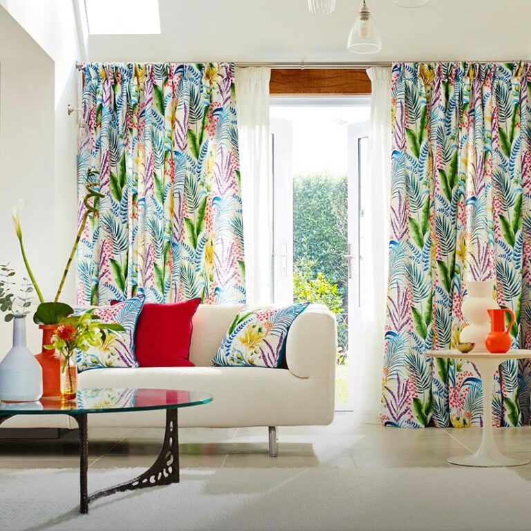 Choose and Install your Window Curtains in 5 Easy Steps